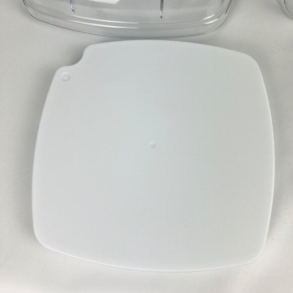 Pampered Chef Small Square Cool and Serve with 4 Section Tray Charcuterie Picnic - Picture 6 of 16